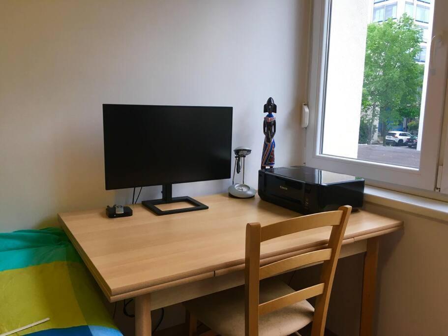 Cosy Studio Andy With Great Location 卢布尔雅那 外观 照片
